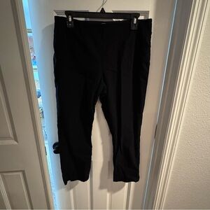 Calvin Klein Black Cropped‎ Pants Size 14 Stretch Pull-On